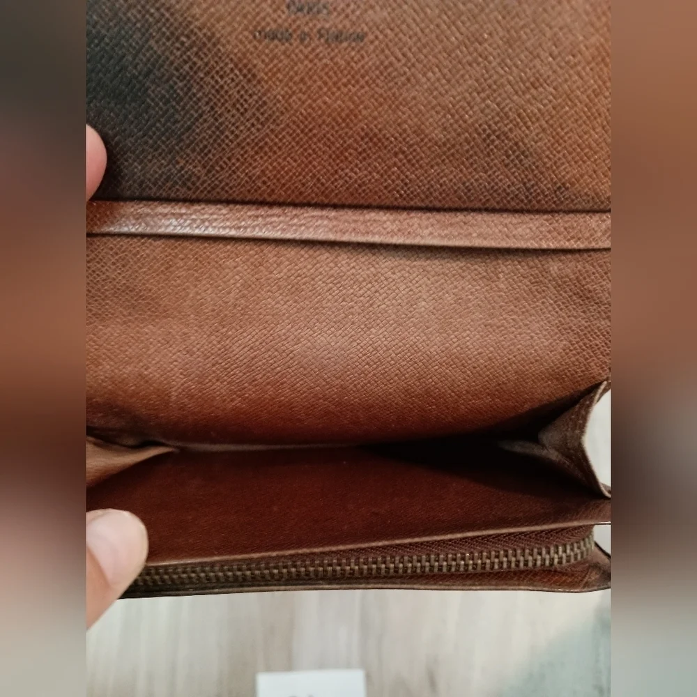 Louis Vuitton LV Monogram Porte Monnaie Tresor Wallet